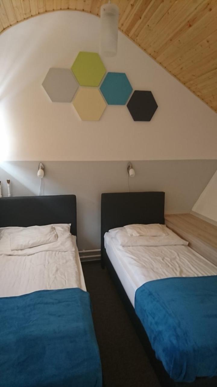 Hoforras Hotel Gyula Buitenkant foto